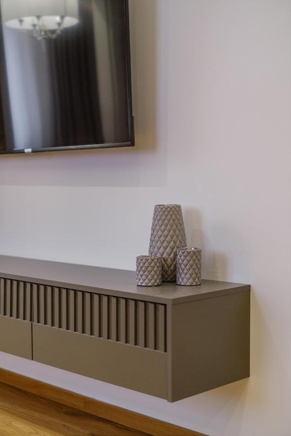 Florencja - Nowy Apartament W Centrum Miasta Z Klimatyzacja Oraz Zadaszonym Parkingiem W Cenie 新塔尔格 外观 照片